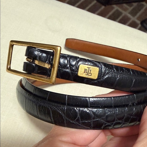 Ralph Lauren Woman’s Black Croc-Embossed Leather Belt, Gold Hardware Size Large. main image 4